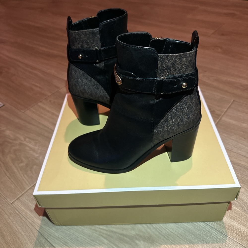 Michael Kors Darcy Booties